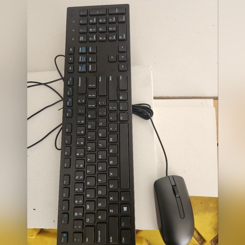 Dell Black Wired Keyboard and Wired Mouse Set Black